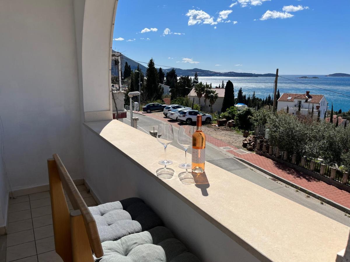 Apartments Cvjetkovic Mlini Eksteriør bilde