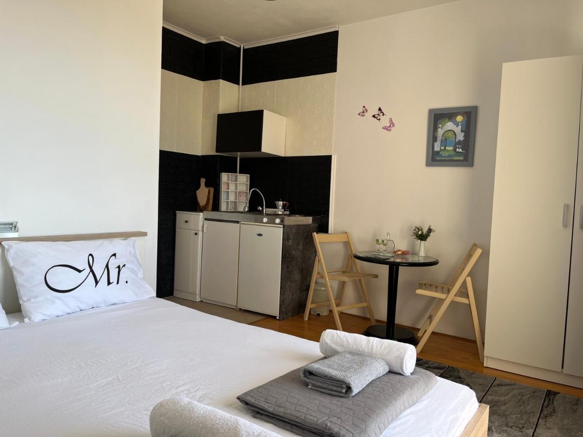 Apartments Cvjetkovic Mlini Eksteriør bilde